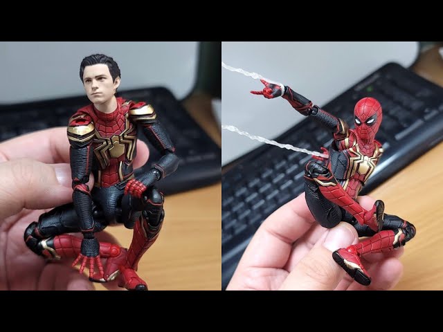 New MAFEX No.245 Spider-Man (Integrated Suit) In-Hand Figure