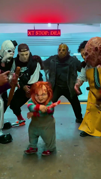 (Hoody Hoo!) Buckle up, knuckle up (what you wanna do?) 😈😂