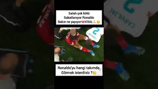 FUTBALLS MOHAMED SALAH SAKATLANİYOR  BAKİN RAKİP OYUNCULAR MOHAMED SALAH İ TESELİ EDİYOR Resimi