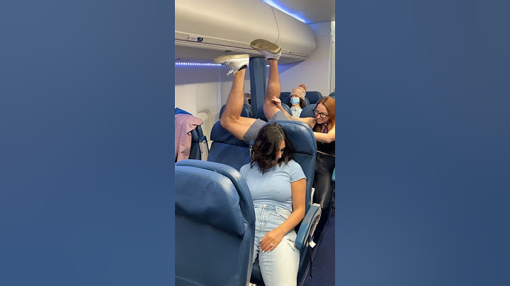 He must have gone to the bathroom 😜 #couples #humor #planes