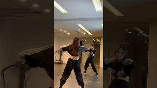 Dance with Gen XY - Cry Cry T-ara, Tutorial, speed 70% #shorts  #dance #daynhay #douyin #hocnhay