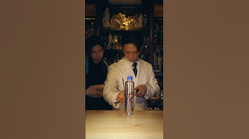 Cut the water with the sharp knife.🔪✨#knife #sharpening #sharpener #asmr