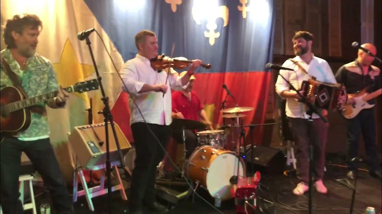 The Revelers at the Feed & Seed, Lafayette, LA. (April 1, 2022) YouTube