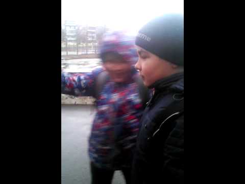 Пародия на 'Улыбайся