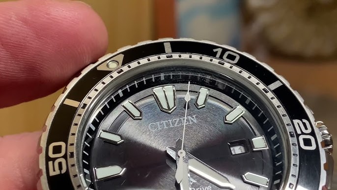 Unboxing Citizen Eco-drive Standard - AW1231-58E - YouTube