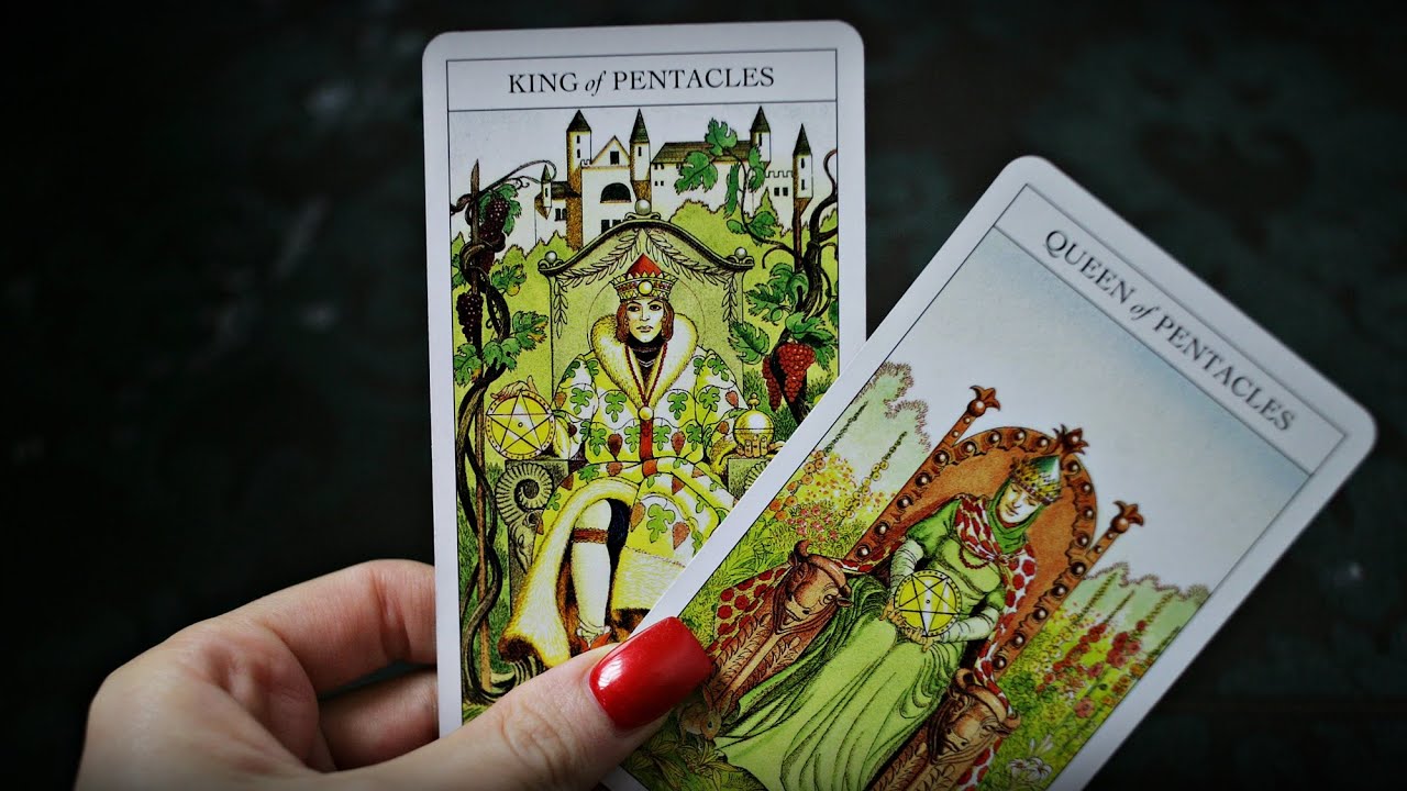 Ist er glücklich? Was passiert gerade in seinem Leben? Was beschäftigt ihn? Allgemeine Tarot Legung