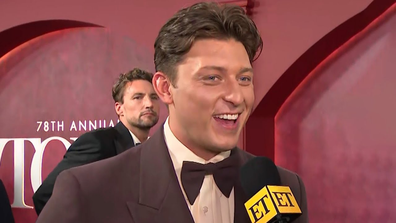 Tom Francis Reacts to Being Called the BEEFCAKE of Broadway (Exclusive)