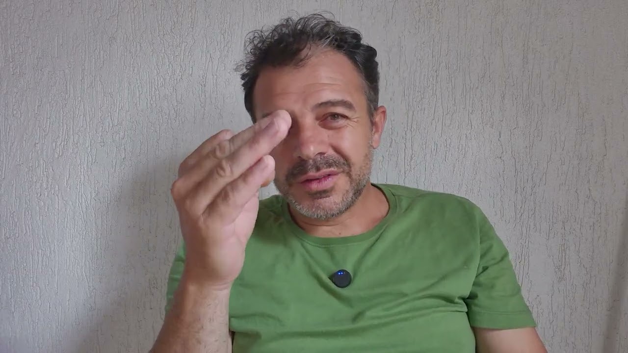 Homem são manipulado por mulheres 