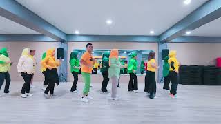 Turn It Up EZ - Line Dance / Demo : Okami Studio Palembang 