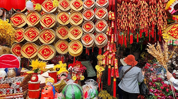 Chợ Lớn Sài Gòn Tết 2023 - Hải Thượng Lãn Ông rực rỡ, đông vui náo nhiệt đón xuân