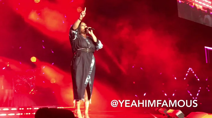 Monica , Jazmine Sullivan , Jill Scott , Solange ,...
