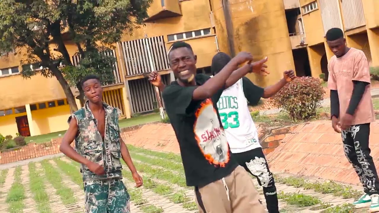 Fwantaneni boys ft Kopala Hustlers ....sala Abanobe(music video) Director KC shot it