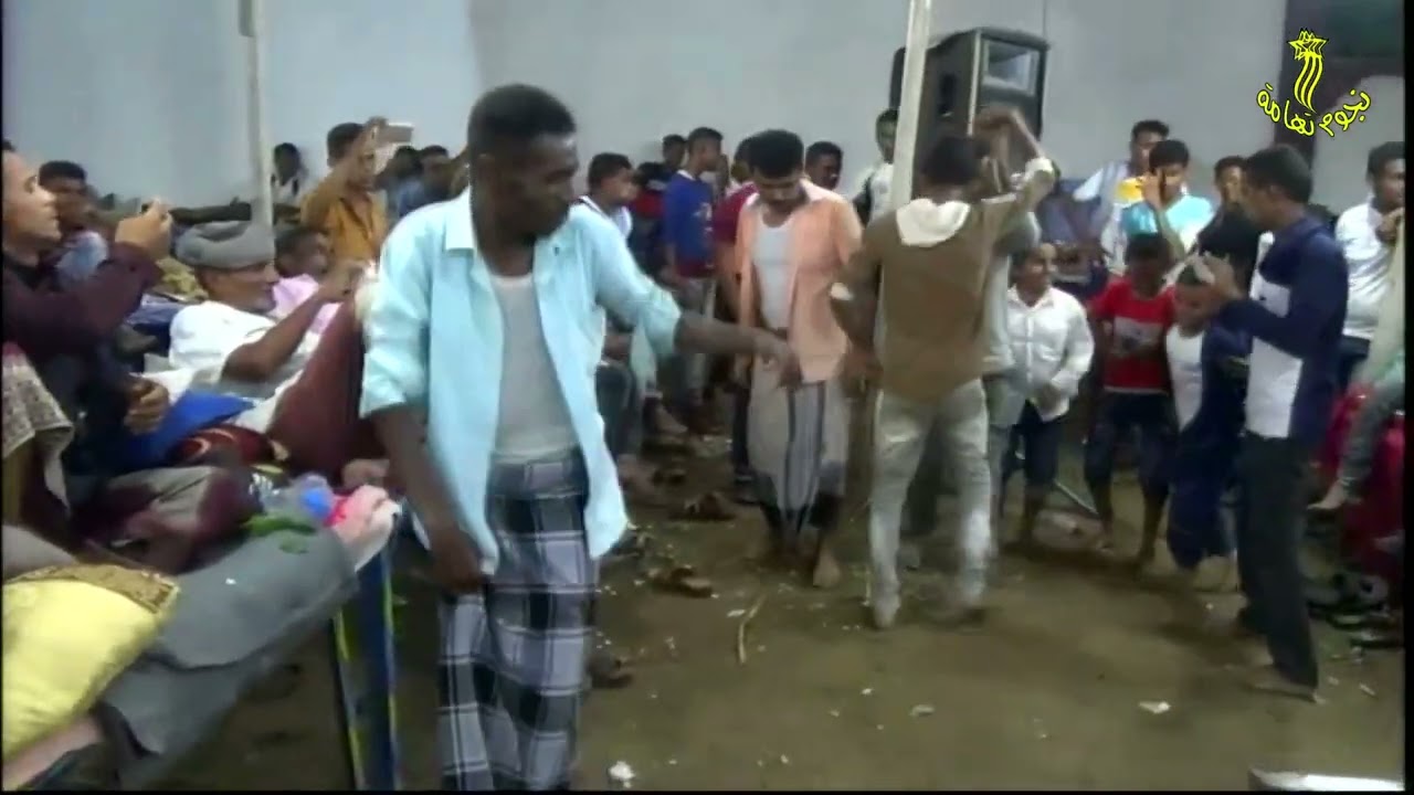 اسمر وعاده زاد كحل عيونه أداء علي اسماعيل جوهر في جلسة بمنزل ابوولد بالمبرايه بلاد الرقود