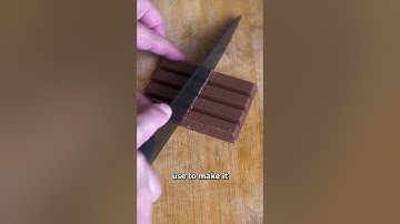 The Inside Of Kit Kats Are NOT What You Think 😯