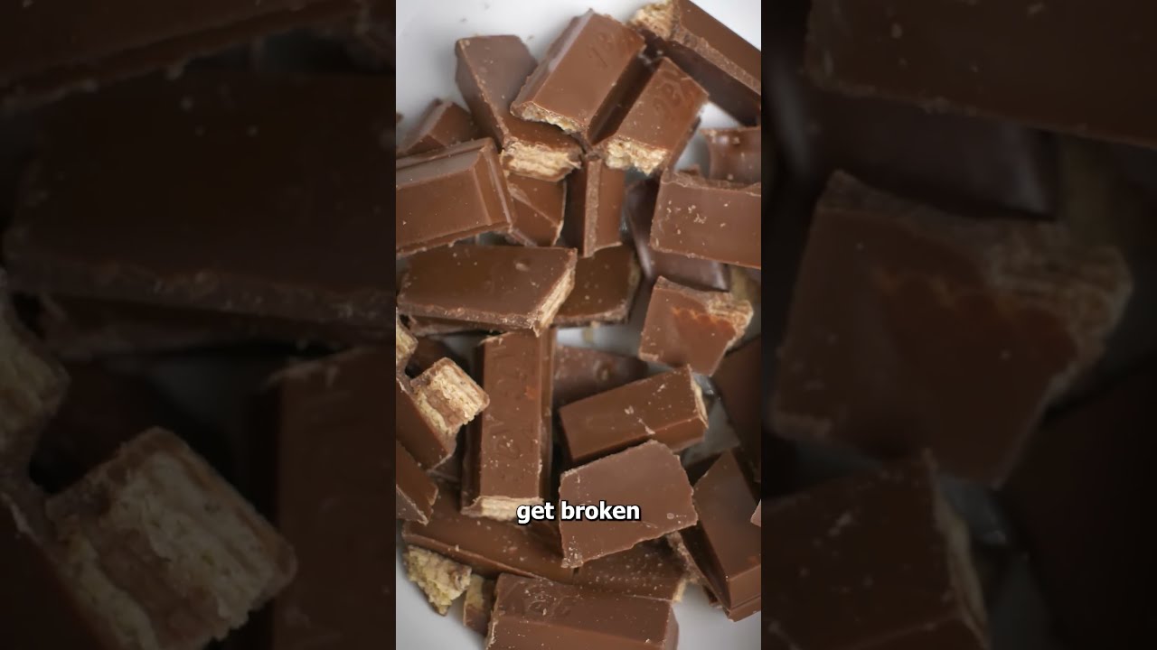 The Inside Of Kit Kats Are NOT What You Think 