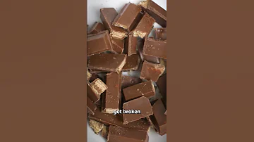 The Inside Of Kit Kats Are NOT What You Think 