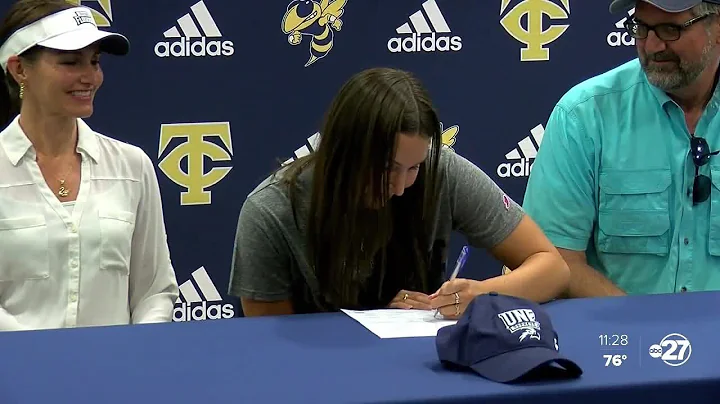 Thomas County Central swimmer Marcia Shaw commits ...