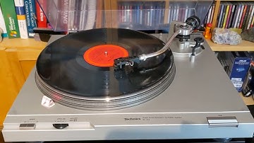 Technics SL-D2 Direct-Drive Automatic turntable