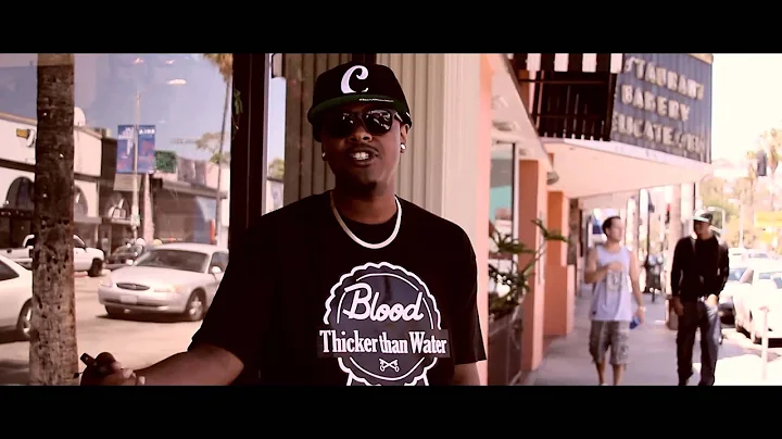 Gerald Walker & Cardo - Live It Up ( Official Musi...