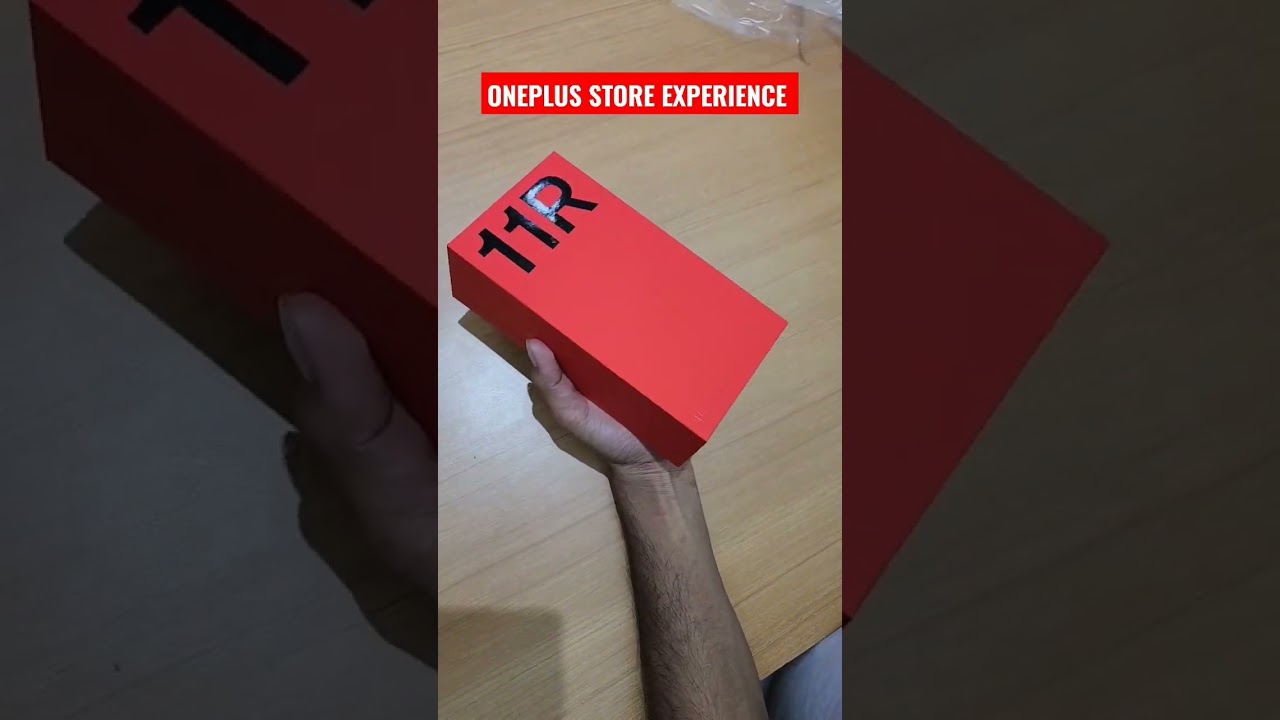 Oneplus Store Experience | Buying Oneplus 11R | Gaur City Mall Store | Noida Extension