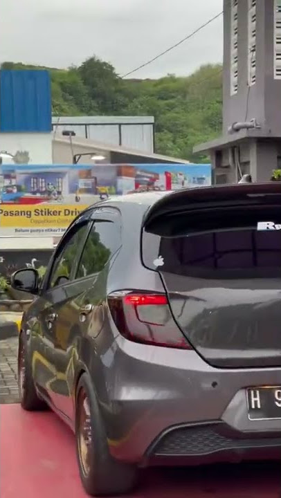 Story WA Modifikasi Honda Brio Minimalis