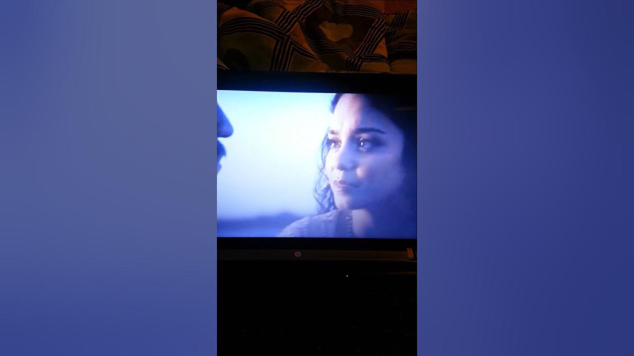 Vanessa Hudgens cameo in Machete Kills YouTube