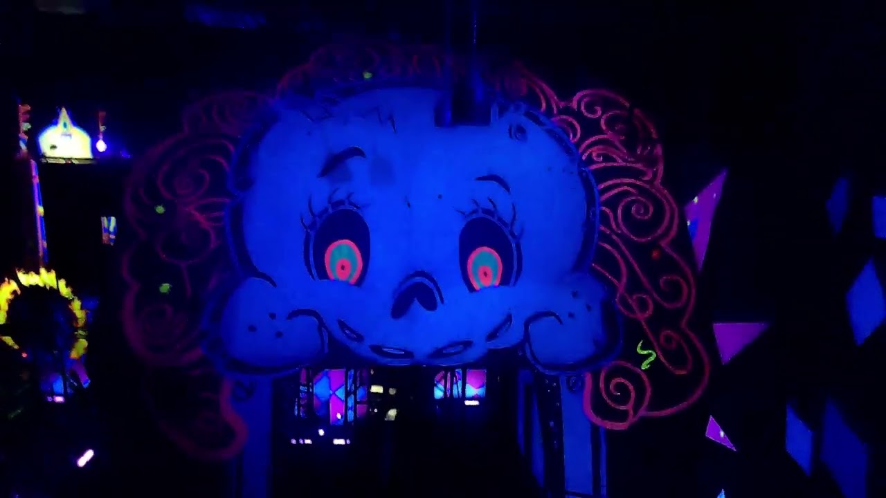 Hersheypark Laff Trakk On-Ride (No Copyright)