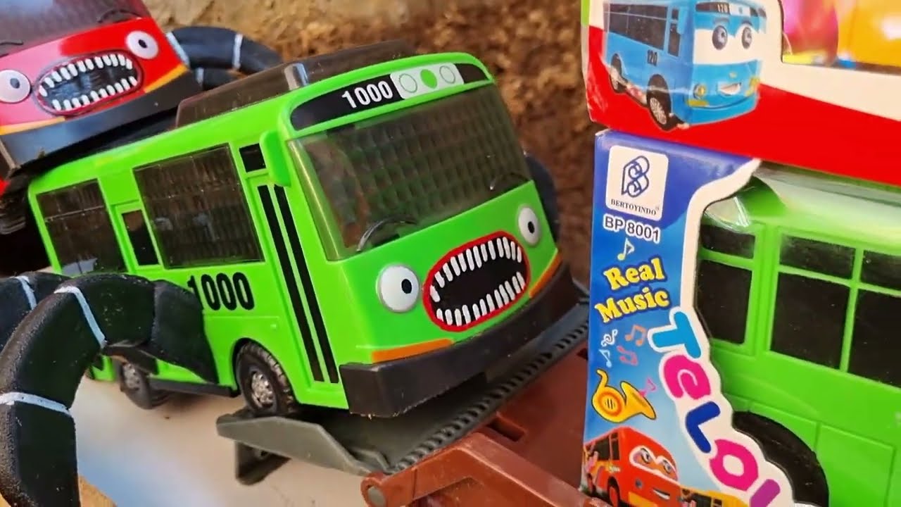 Gali Tanah Nemu Mobil Mobilan Bus Tayo Oleng, Mobil Monster, Mobil Polisi, Mobil Balap, Pesawat Eps5