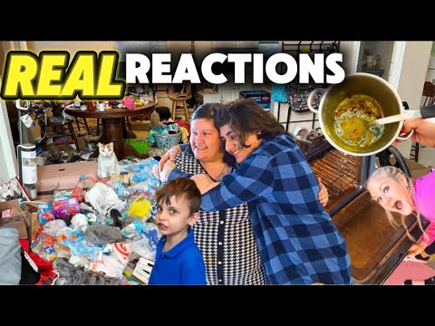 Cleaner OVERWHELMED In Hoarders Disgusting Home | Obsessive Compulsive Cleaners | Episode 26 | Filth