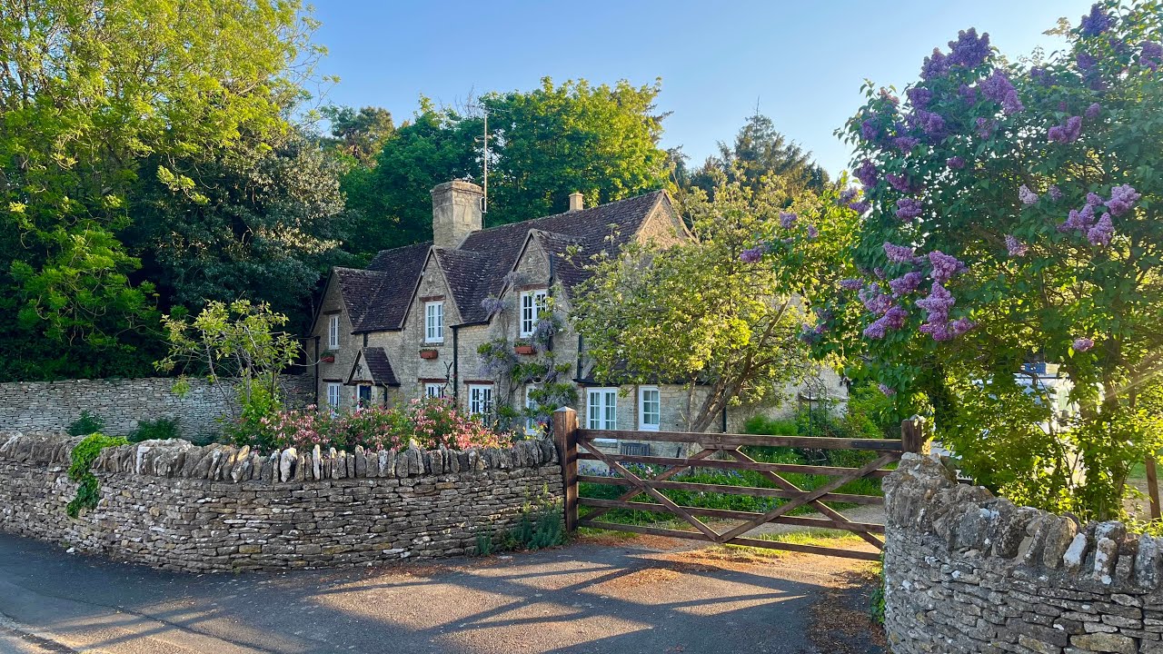 Breathtaking SPRING WALK in the English Countryside | COTSWOLDS Village Hatherop