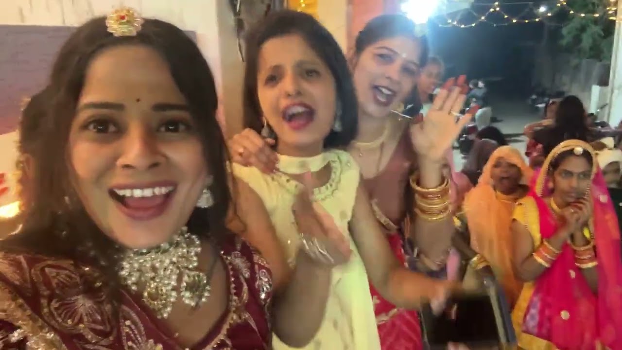 Bandoi night 😍🥰. Full enjoy with sisters🙋🏼‍♀️🙋🏼‍♀️. 