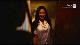 Giantess Orders Pizza