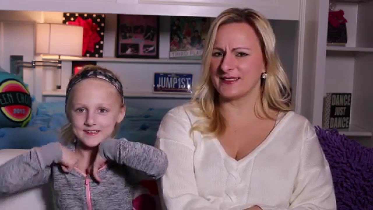 Мир Клары - Знакомьтесь, моя мама, Кристи Лукасиак