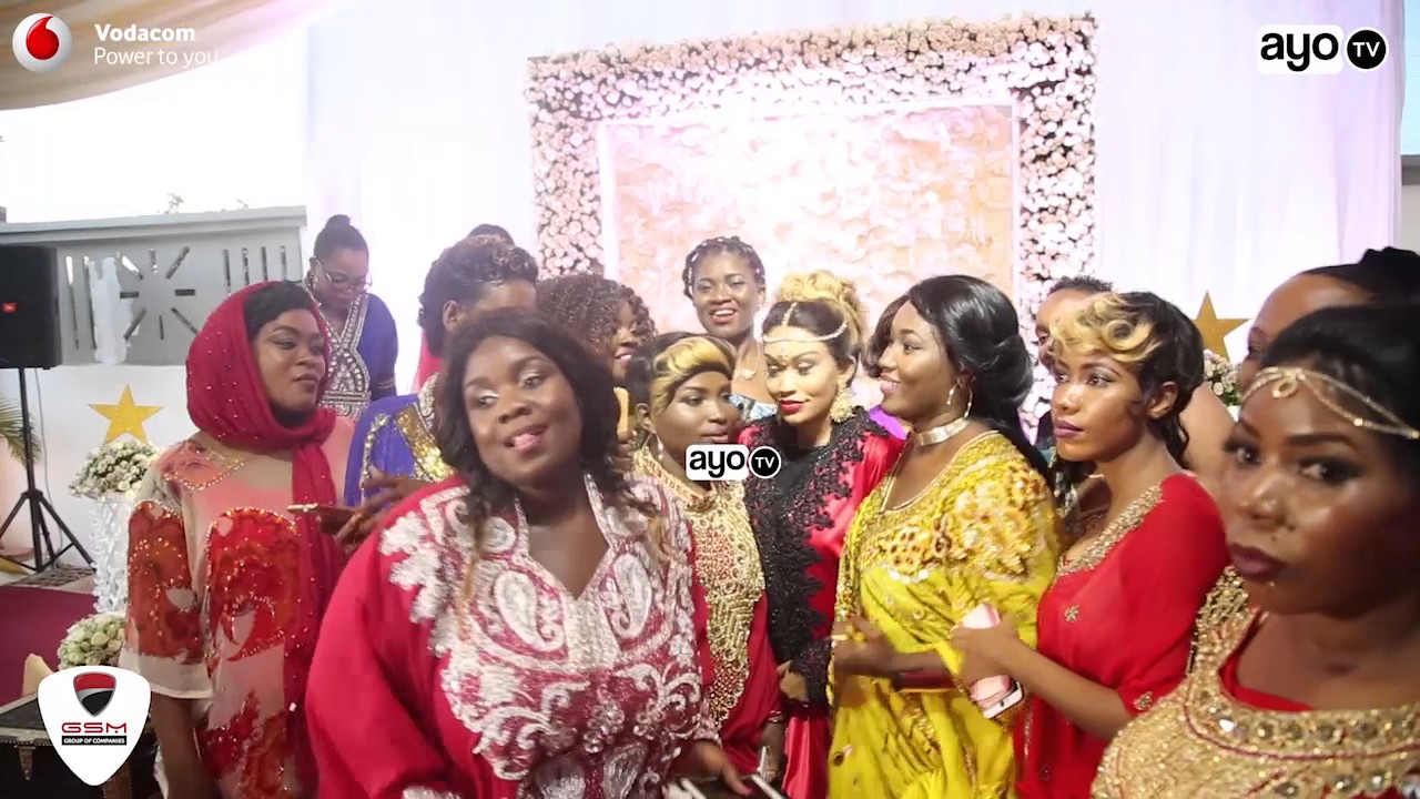 Diamond Platnumz na Zari wakicheza na mtoto wao Nillan kwenye 40