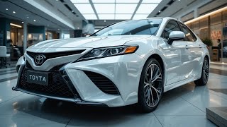 Toyota Camry 2025 — полный обзор! Дизайн, салон, характеристики и история | Sky Warriors