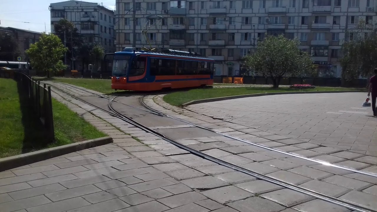 Трамвай 71-623 (КТМ-23) остановка бульвар Рокоссовского - YouTube
