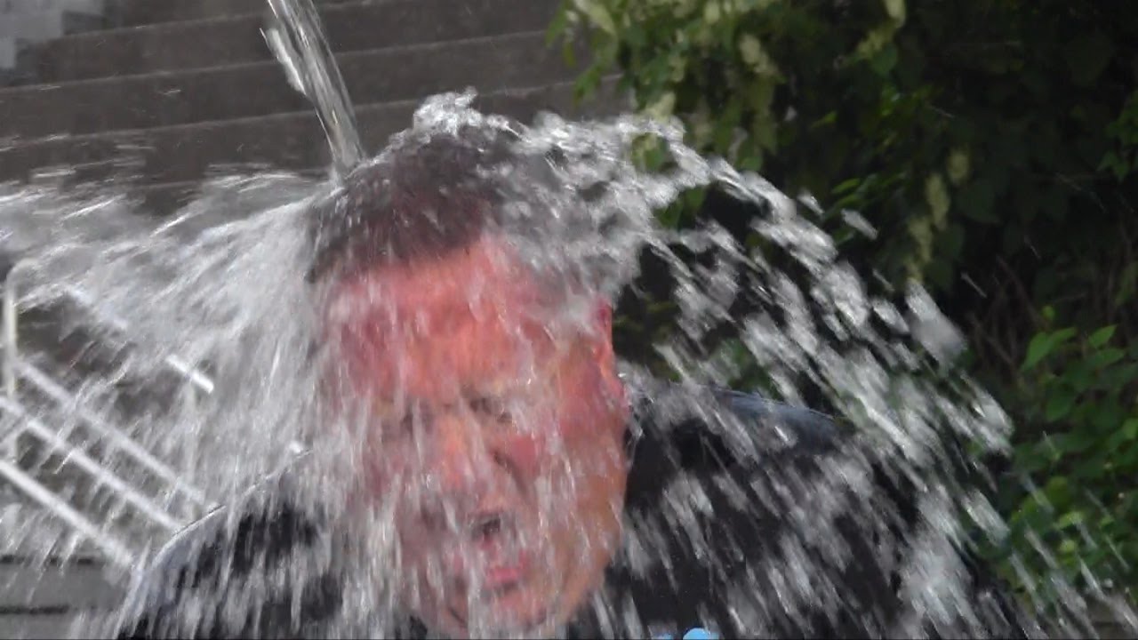 football score Adam Gusky takes the Ice Bucket Challenge