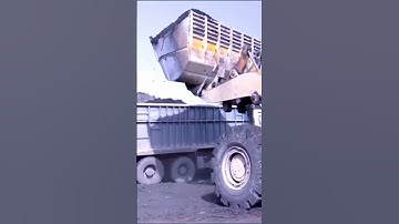 (1)Watch the best front loader driver #shorts #shortvideo #short #subscribe #loader #art #amazing