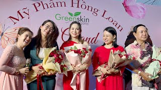 Cực vui"Hồng Loan"Tặng Hoa"Cho LS Ngọc"Má Quốc Thanh"Chị Ni"Trong Ngày khai trương gửi lời Cảm ơn.