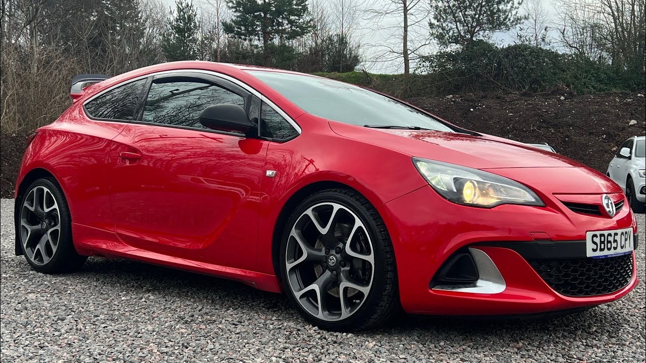 Vauxhall Astra J Vxr For Sale The Perfect Car For Your Next Road Trip - uc0zha1