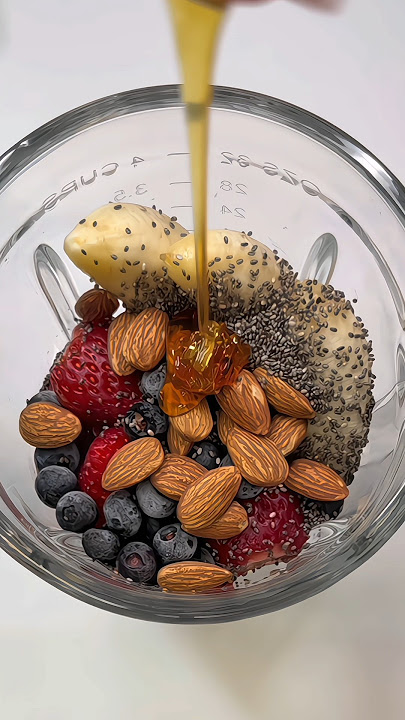 Healthy Blueberry Smoothie 🫐🍓🍌