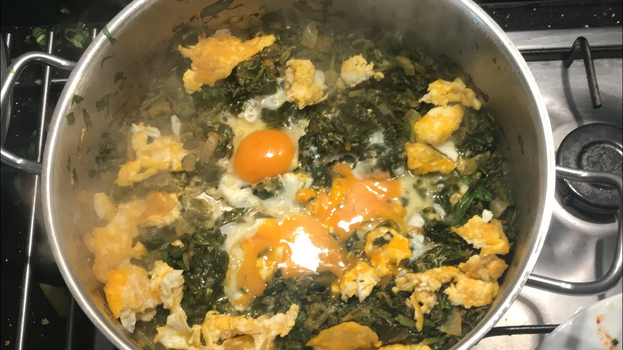 ISPANAKLI YUMURTA TARİFİ/YUMURTALI ISPANAK KAVURMASI NEFİS YEMEK TARİFLERİ/KÜÇÜK İNCİLER