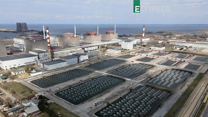 Росіяни обстріляли Запорізьку АЕС і територію поблизу неї