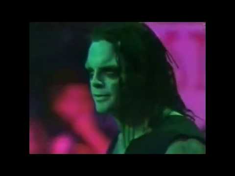 WCW Crowbar vs Vampiro