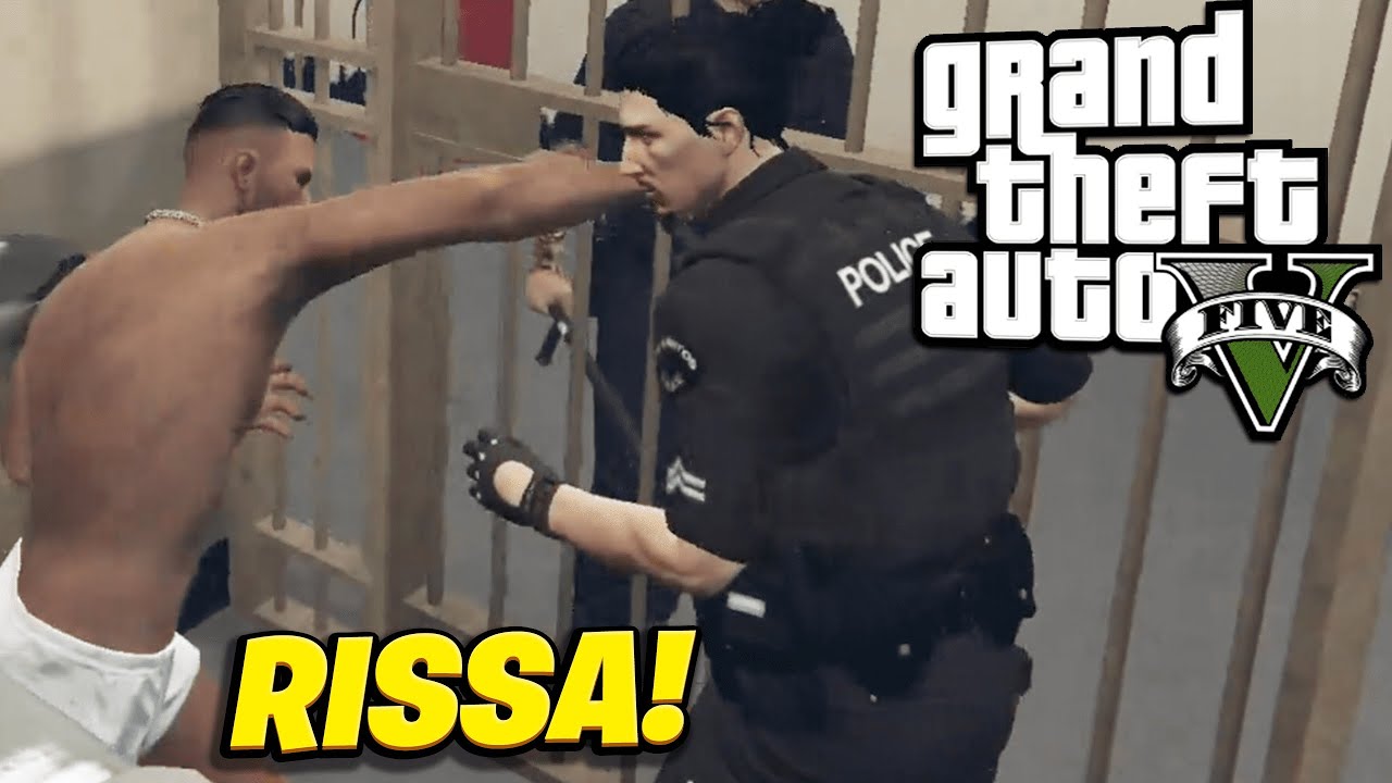 QUINTO CONTRO LA POLIZIA su GTA RP.. 😂
