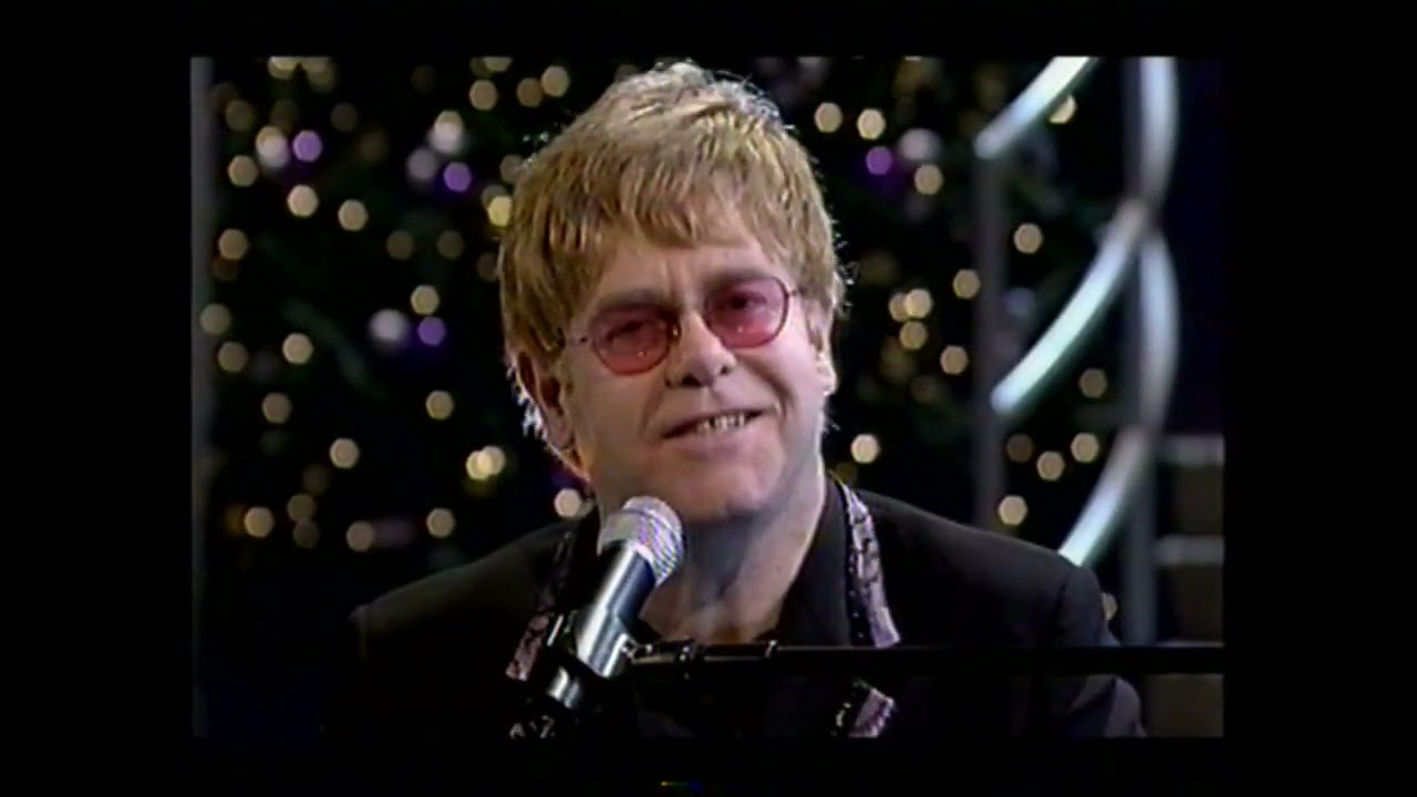 ELTON JOHN - This Train Don't Stop There (Des O'Connor Show 2001)