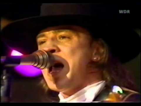Stevie Ray Vaughan - Live from Rock palast　Loreley 【Complete version】