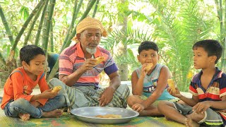 How To Make A Very Delicious Vegetable Roll. (Village Cooking)