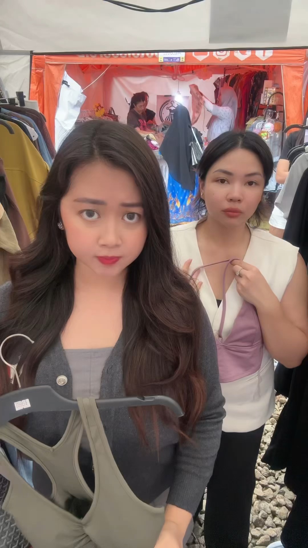 BANTUIN BESTIE JUALAN ? | Klara Tania #shorts