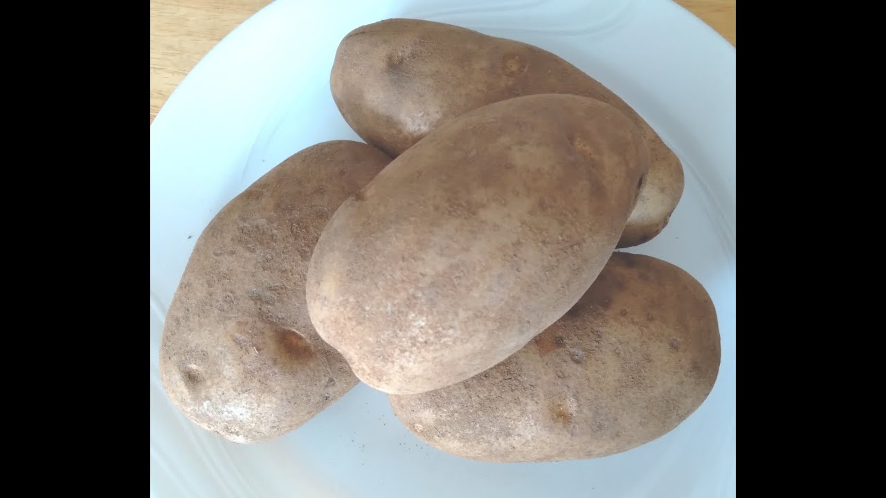 Russet Potatoes 101 - Herbs and Spices That Go With Russet Potatoes